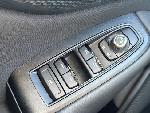 Certified 2025 Subaru Outback Premium w/ Popular Package #1A image 23