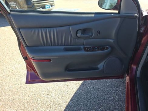 Used 2005 Buick Century Custom FWD image 7