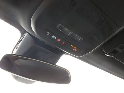 Used 2026 Chevrolet Equinox LT FWD image 37