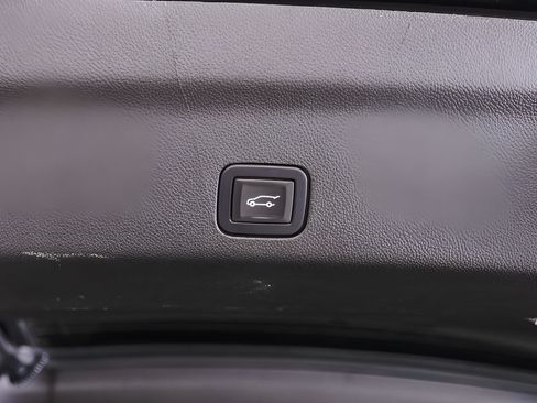 Used 2021 GMC Yukon Denali AWD/4WD image 40