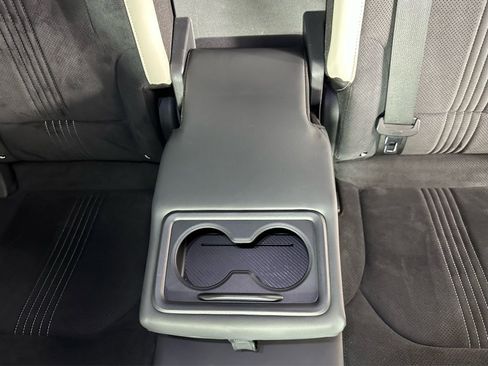 Used 2022 Kia EV6 GT-Line w/ GT-Line Suede Seat Package image 35