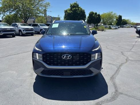 Used 2023 Hyundai Santa Fe SEL FWD image 2