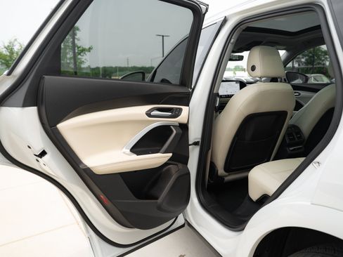 Certified 2025 Audi Q5 Premium AWD/4WD image 23