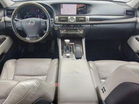 Used 2017 Lexus LS 460 LS 460 image 19