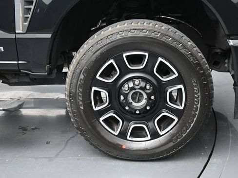 Certified 2024 Ford F250 Platinum AWD/4WD image 38