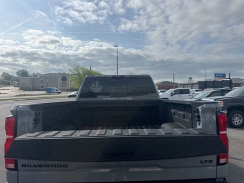 Used 2024 Chevrolet Silverado 2500 LTZ w/ LTZ Plus Package image 5