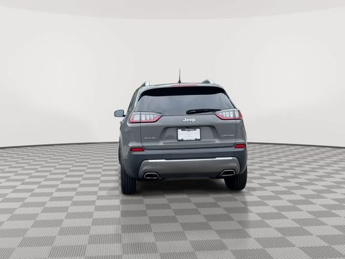 Used 2019 Jeep Cherokee Limited AWD/4WD image 7