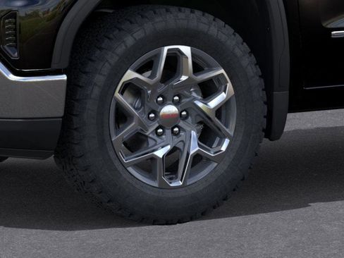 New 2026 GMC Sierra 1500 SLE image 9