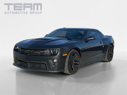 Used 2013 Chevrolet Camaro ZL1 image 3