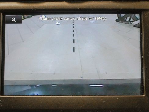 Used 2015 Ford Fusion SE w/ Equipment Group 202A image 31