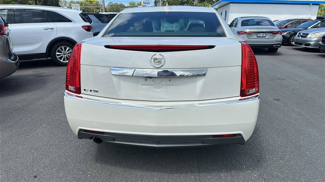 Used 2013 Cadillac CTS Luxury RWD image 11