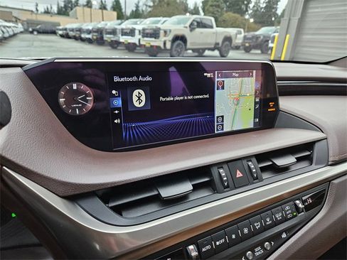 Used 2020 Lexus ES 350 Luxury w/ Accessory Package 2 image 20