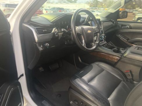 Used 2019 Chevrolet Tahoe LT image 34