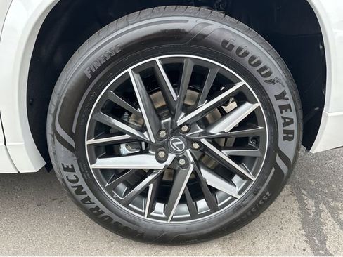 New 2026 Lexus TX 350 AWD image 18