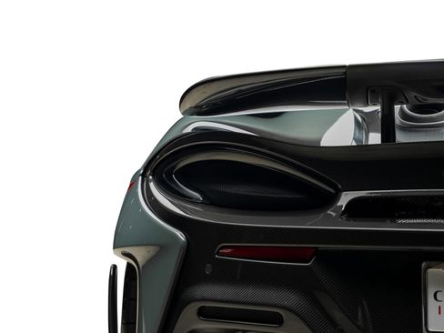 Used 2019 McLaren 600LT RWD image 13