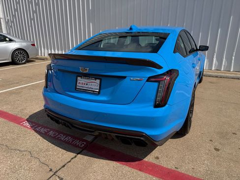Used 2022 Cadillac CT5 V Blackwing w/ Carbon Fiber Package 2 RWD image 6