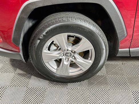 Certified 2025 Toyota RAV4 XLE AWD/4WD image 27