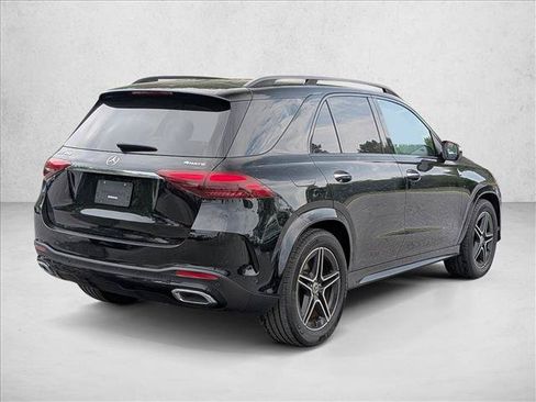 Used 2024 Mercedes-Benz GLE 350 4MATIC image 4