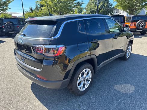 New 2025 Jeep Compass Sport image 6