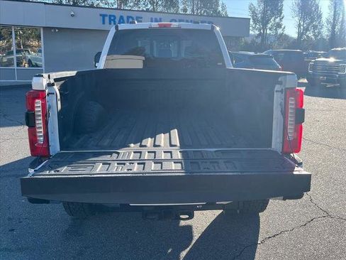 Certified 2023 Ford F350 Lariat w/ Tow Technology Package image 4
