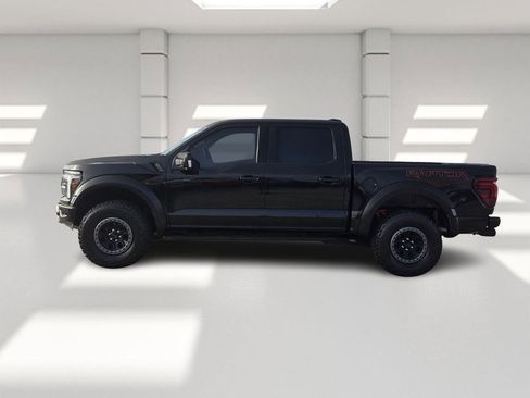 Used 2025 Ford F150 Raptor image 2