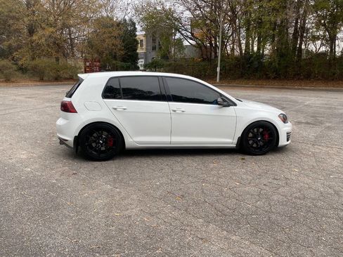 Used 2015 Volkswagen GTI S image 4