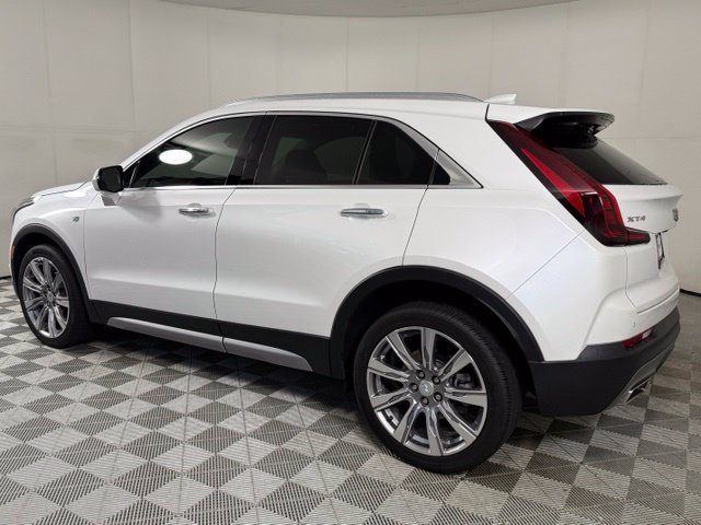 Certified 2023 Cadillac XT4 Premium Luxury FWD image 6