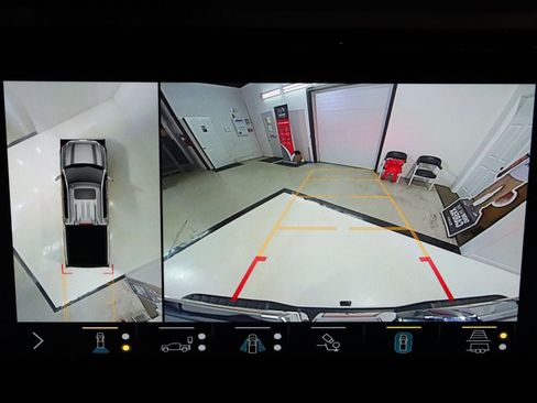 Used 2022 GMC Sierra 1500 Denali w/ Denali Reserve Package image 31