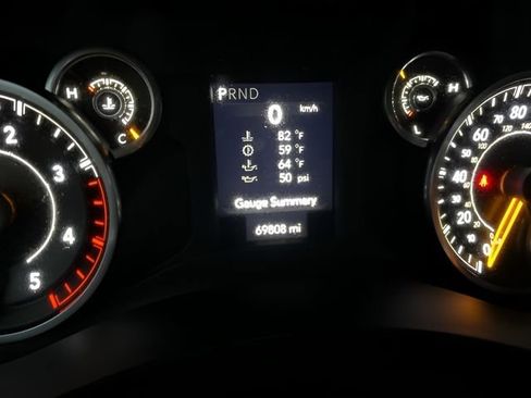 Used 2019 RAM 5500 Tradesman w/ Electrical Accessory Group image 19