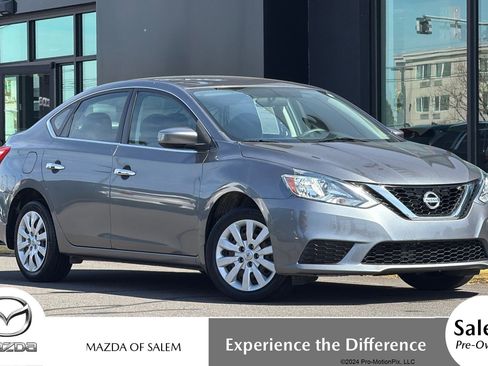 Used 2017 Nissan Sentra S FWD image 1
