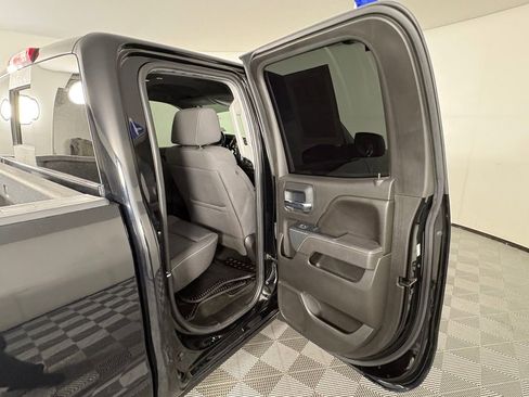 Used 2017 Chevrolet Silverado 1500 LT w/ All Star Edition AWD/4WD image 29