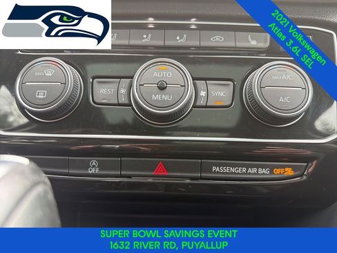 Used 2021 Volkswagen Atlas SEL image 19