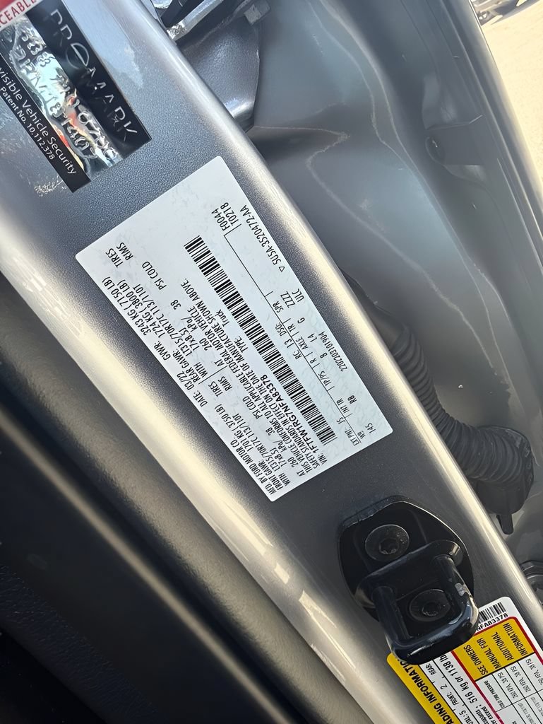 Used 2022 Ford F150 Raptor w/ Equipment Group 801A High AWD/4WD image 33
