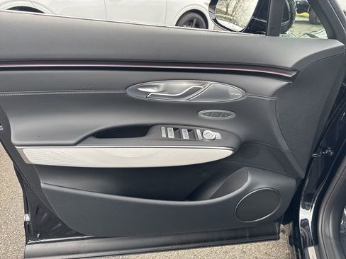 New 2026 Genesis GV70 2.5T Advanced AWD/4WD image 15