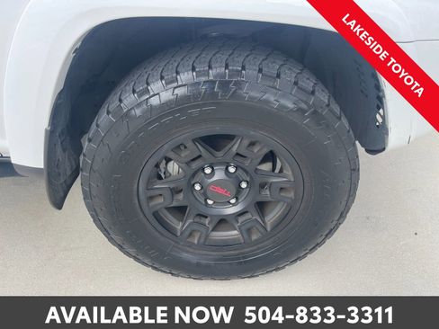 Used 2023 Toyota 4Runner TRD Off-Road Premium image 13