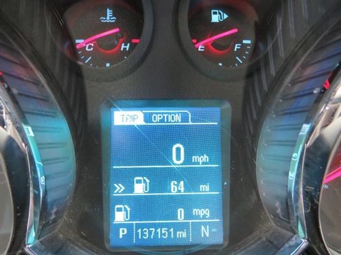 Used 2015 Chevrolet Cruze LTZ w/ Sun, Sound and Sport Package image 17