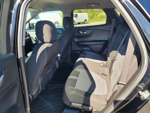 Used 2023 Chevrolet Blazer LT w/ LPO, Floor Liner Package FWD image 11