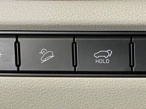 Used 2024 Kia Telluride SX FWD image 13