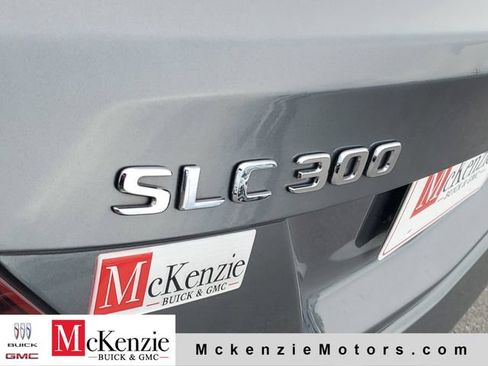 Used 2017 Mercedes-Benz SLC 300 image 25