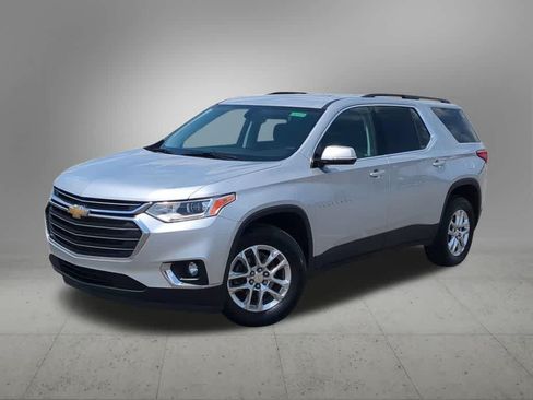 Used 2020 Chevrolet Traverse LT FWD image 1