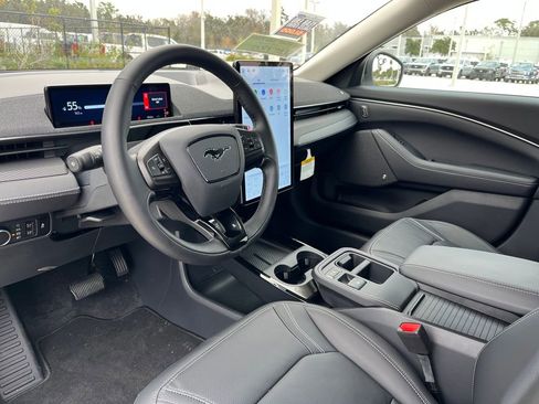 New 2025 Ford Mustang Mach-E Premium image 5