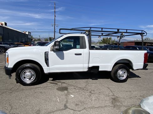 Used 2023 Ford F250 XL RWD image 10