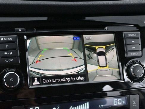 Used 2020 Nissan Rogue Sport SV w/ Technology Package FWD image 22