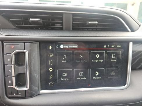 Used 2023 GMC Yukon XL Denali w/ LPO, Floor Liner Package AWD/4WD image 17