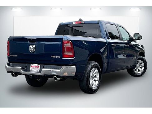Used 2023 RAM 1500 Laramie AWD/4WD image 13