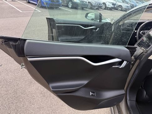 Used 2015 Tesla Model S 70D AWD/4WD image 19