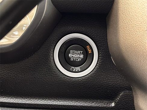 Used 2024 RAM 2500 Laramie image 24