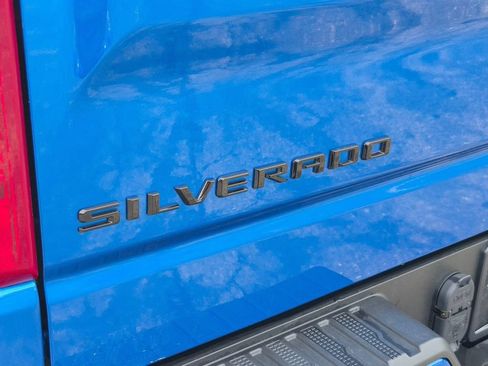 Used 2024 Chevrolet Silverado 1500 Custom w/ Turbomax Blackout Package AWD/4WD image 31