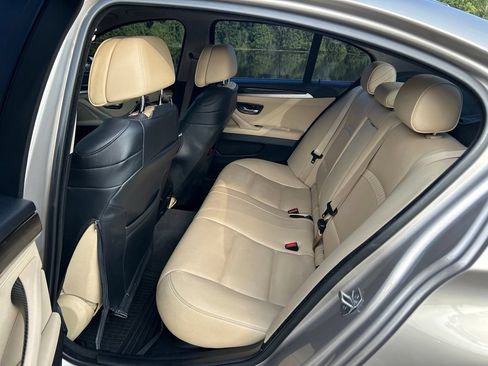 Used 2016 BMW 528i Sedan RWD image 13
