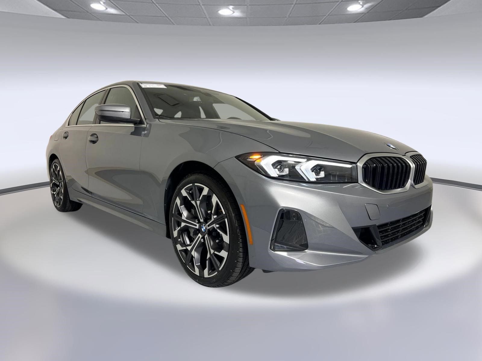 Used 2026 BMW 330i Sedan w/ Convenience Package RWD image 7